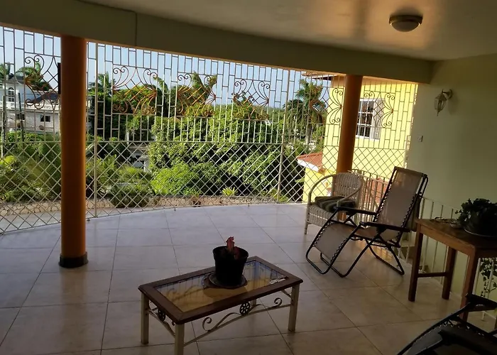 Chaudhry House Montego Bays- 2nd Floor 4*